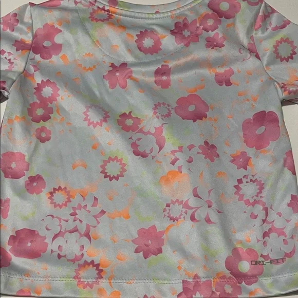Nike Toddler Girl 3-4 Yrs 4T Pink Floral Logo Tee Neon Yellow Athletic Shorts - Picture 4 of 8